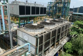 Hóa Chất Xử Lý Tháp Giải Nhiệt – Tiêu Chí Chọn Mua Cho Nhà Máy Sản Xuất